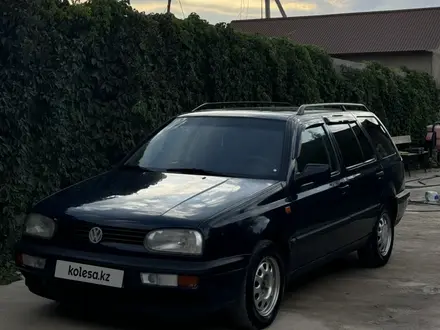 Volkswagen Golf 1993 года за 1 950 000 тг. в Шымкент – фото 4