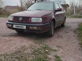 Volkswagen Vento 1993 годаүшін650 000 тг. в Мерке