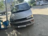 Mitsubishi Delica 1998 годаүшін1 500 000 тг. в Семей