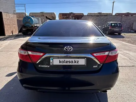 Toyota Camry 2016 года за 8 800 000 тг. в Семей – фото 3