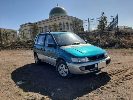 Mitsubishi Space Runner 1995 года за 1 900 000 тг. в Караганда