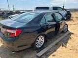 Toyota Camry 2014 года за 2 500 000 тг. в Атырау – фото 2