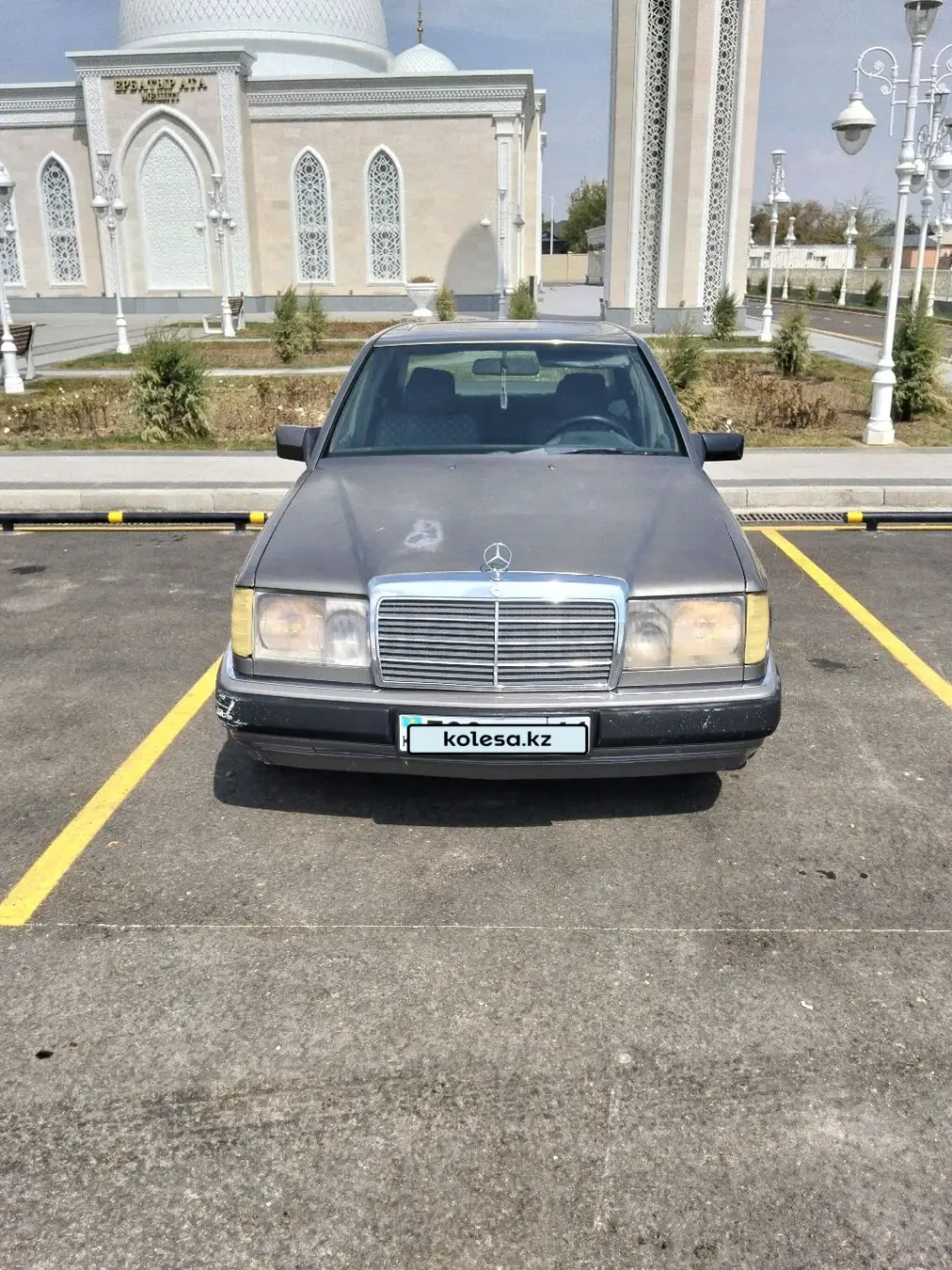 Mercedes-Benz E-Class, 1991