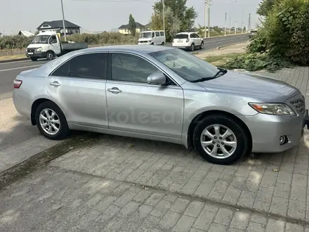 Toyota Camry 2011 года за 6 200 000 тг. в Тараз – фото 3
