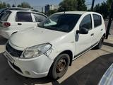 Renault Sandero 2012 года за 1 900 000 тг. в Алматы – фото 2