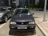 Volkswagen Golf 1991 годаfor870 000 тг. в Астана