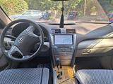 Toyota Camry 2006 годаүшін5 500 000 тг. в Караганда – фото 3
