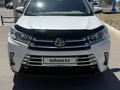Toyota Highlander 2019 года за 10 900 000 тг. в Актау