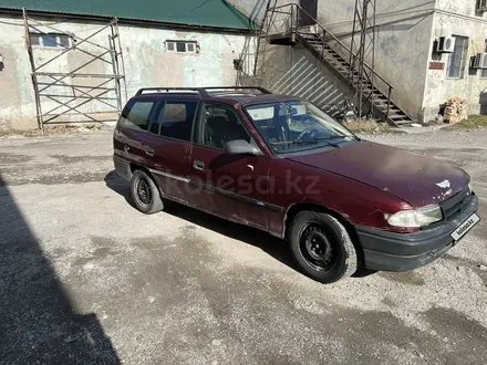 Opel Astra 1996 года за 800 000 тг. в Туркестан – фото 2