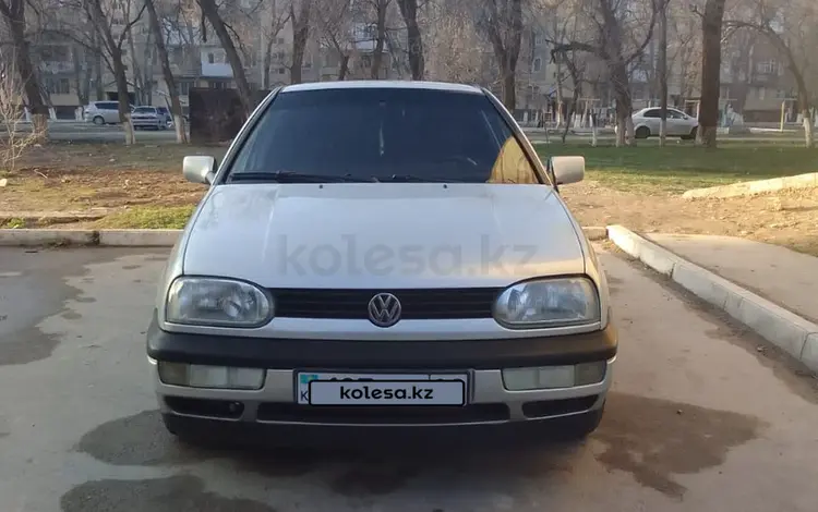 Volkswagen Golf 1996 годаүшін2 400 000 тг. в Тараз