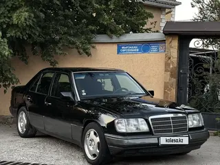 Mercedes-Benz E 280