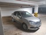 ВАЗ (Lada) Granta 2190 2021 года за 3 400 000 тг. в Астана