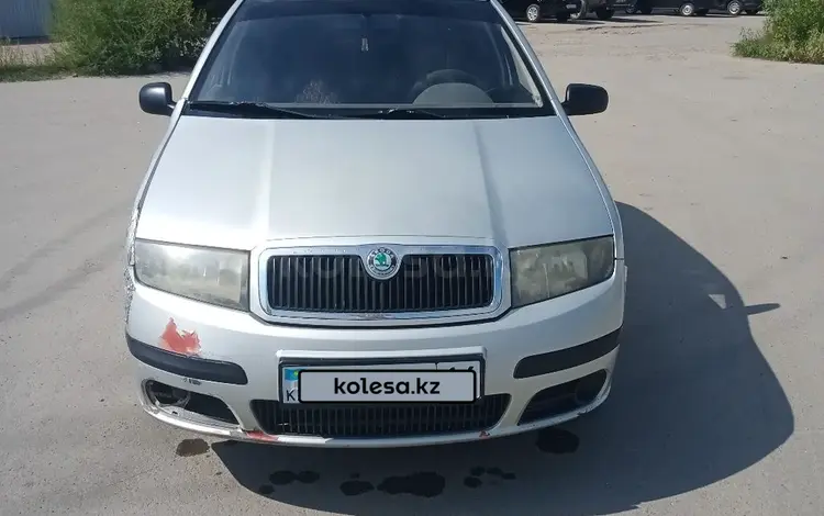 Skoda Fabia 2006 годаүшін2 200 000 тг. в Семей