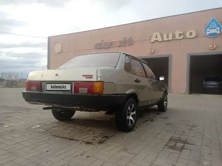 ВАЗ (Lada) 21099 2001 года за 320 000 тг. в Уральск – фото 4