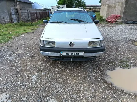 Volkswagen Passat 1992 года за 1 100 000 тг. в Шымкент