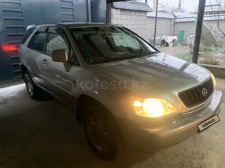 Lexus RX 300 2002 года за 5 000 000 тг. в Шымкент – фото 2