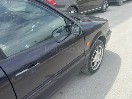 Volkswagen Passat 1995 года за 1 800 000 тг. в Кызылорда – фото 5