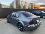 Volkswagen Jetta 2003 года за 1 300 000 тг. в Актобе – фото 3