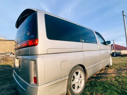 Nissan Elgrand 2004 года за 4 200 000 тг. в Актобе – фото 3