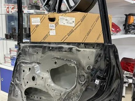 Дверь задняя правая Toyota Land Cruiser Prado 150 за 350 000 тг. в Костанай – фото 5