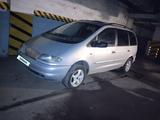 Ford Galaxy 1996 года за 1 150 000 тг. в Астана