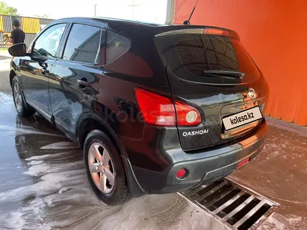 Nissan Qashqai 2008 года за 4 300 000 тг. в Уральск – фото 3