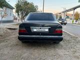 Mercedes-Benz E 220 1993 годаүшін1 200 000 тг. в Айтеке би – фото 5