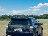 Toyota 4Runner 2017 годаүшін19 000 000 тг. в Уральск – фото 5
