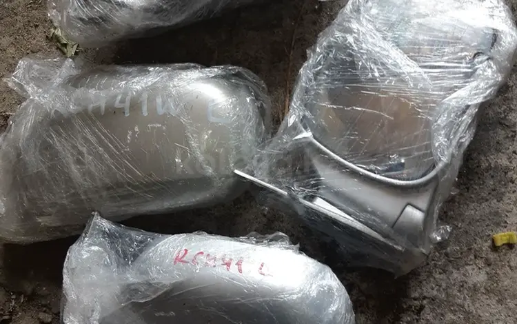 Зеркала Тойота за 20 000 тг. в Алматы