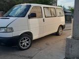 Volkswagen Multivan 1997 годаүшін4 000 000 тг. в Астана – фото 3