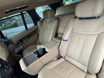 Land Rover Range Rover 2023 года за 87 000 000 тг. в Астана – фото 19