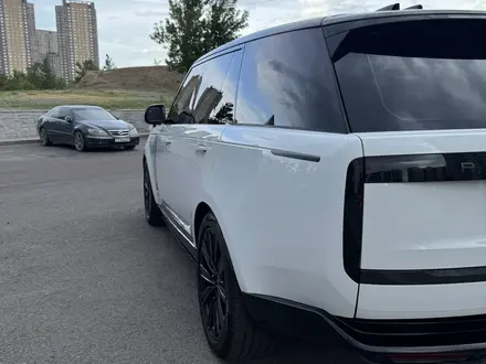 Land Rover Range Rover 2023 года за 87 000 000 тг. в Астана – фото 6