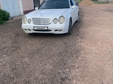 Mercedes-Benz E 320 2000 года за 4 300 000 тг. в Балхаш – фото 7