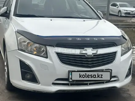 Chevrolet Cruze 2014 года за 4 200 000 тг. в Алматы – фото 2