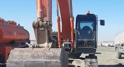 Аренда гусеничного экскаватора Hitachi ZAXIS 240-5G обьем ковша 1.3³ в Актобе