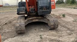 Аренда гусеничного экскаватора Hitachi ZAXIS 240-5G обьем ковша 1.3³ в Актобе – фото 2
