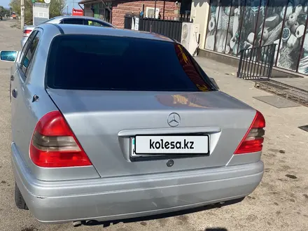 Mercedes-Benz C 280 1994 года за 2 000 000 тг. в Алматы – фото 3