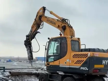 Hyundai  R140W 2012 года за 27 000 000 тг. в Астана – фото 4