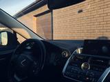 Lexus NX 200t 2017 года за 10 700 000 тг. в Атырау – фото 2