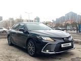 Toyota Camry 2023 года за 17 500 000 тг. в Алматы