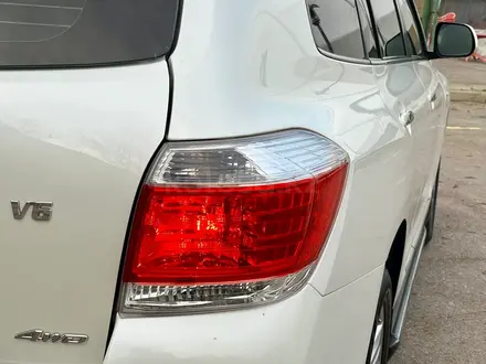 Toyota Highlander 2013 года за 15 900 000 тг. в Алматы – фото 9