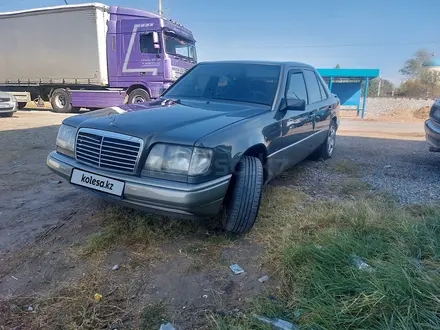 Mercedes-Benz E 220 1993 года за 3 500 000 тг. в Сарыагаш – фото 14