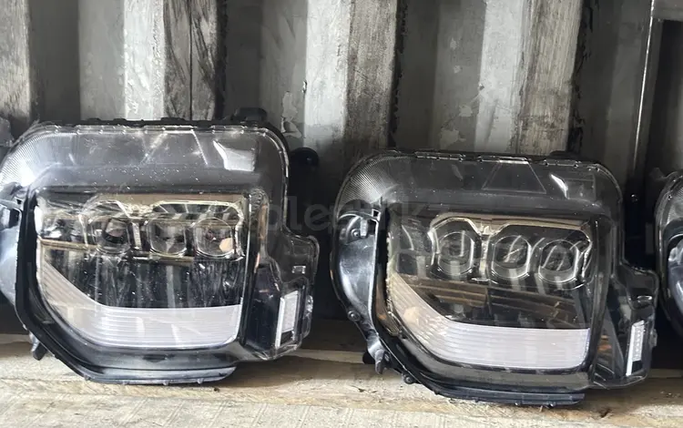 Фара привозной оригинал за 130 000 тг. в Алматы