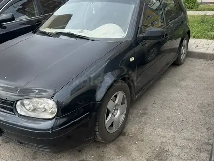 Volkswagen Golf 2000 года за 2 500 000 тг. в Алматы – фото 2