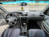 Toyota Camry 1998 годаүшін3 800 000 тг. в Балхаш – фото 5