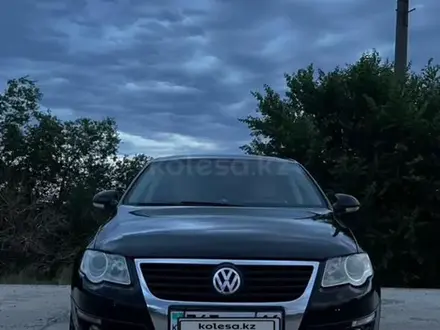 Volkswagen Passat 2006 года за 3 000 000 тг. в Аягоз – фото 4