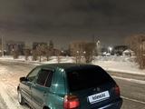 Volkswagen Golf 1995 года за 1 800 000 тг. в Астана – фото 4