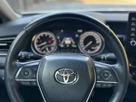 Toyota Camry 2023 года за 15 500 000 тг. в Актобе – фото 8