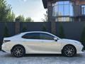 Toyota Camry 2023 года за 15 500 000 тг. в Актобе – фото 7