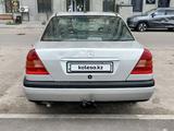 Mercedes-Benz C 180 1994 года за 1 250 000 тг. в Караганда – фото 5